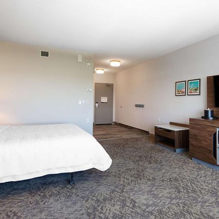 Hampton Inn & Suites Edmonton St. Albert, Ab Ngoại thất bức ảnh