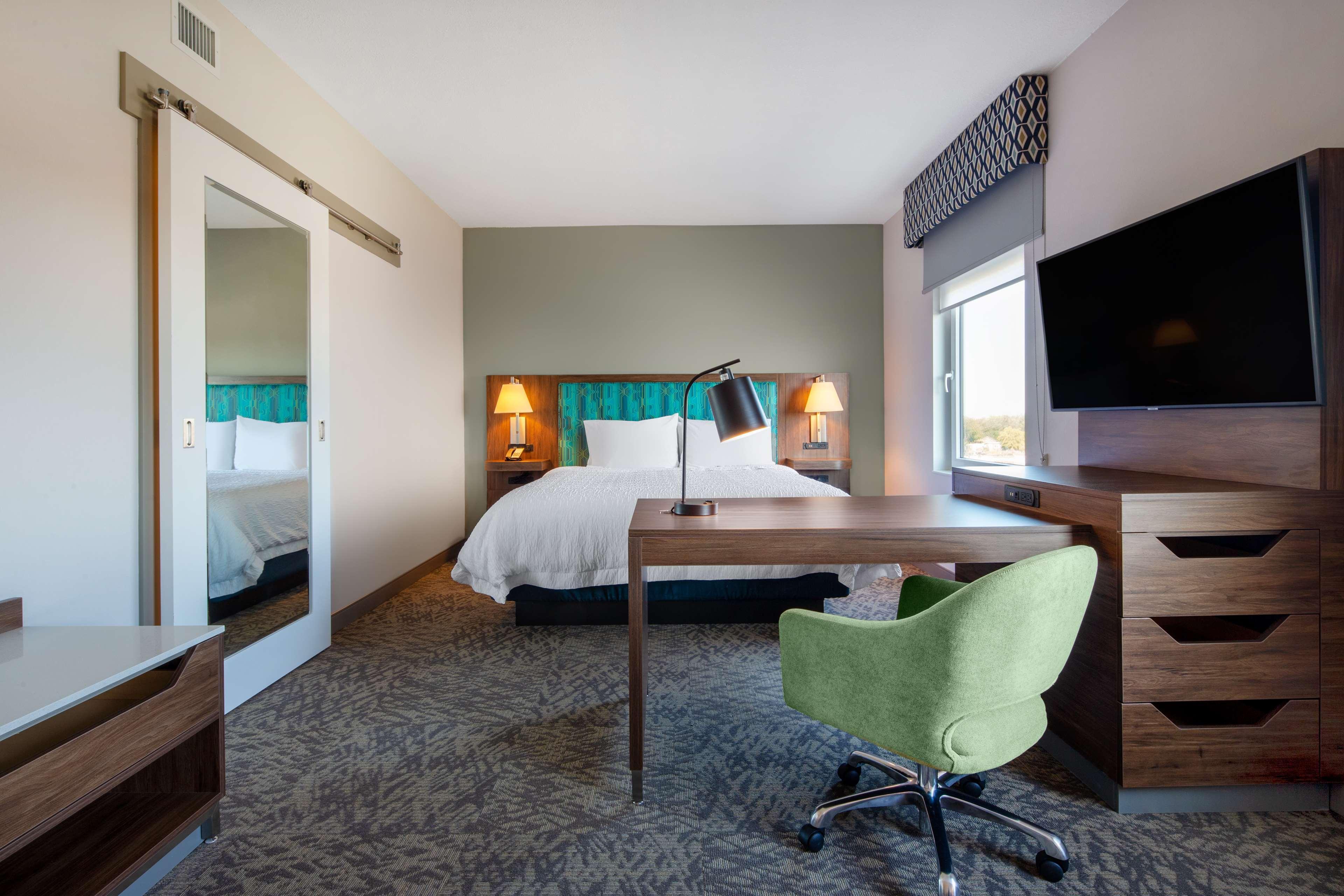 Hampton Inn & Suites Edmonton St. Albert, Ab Ngoại thất bức ảnh