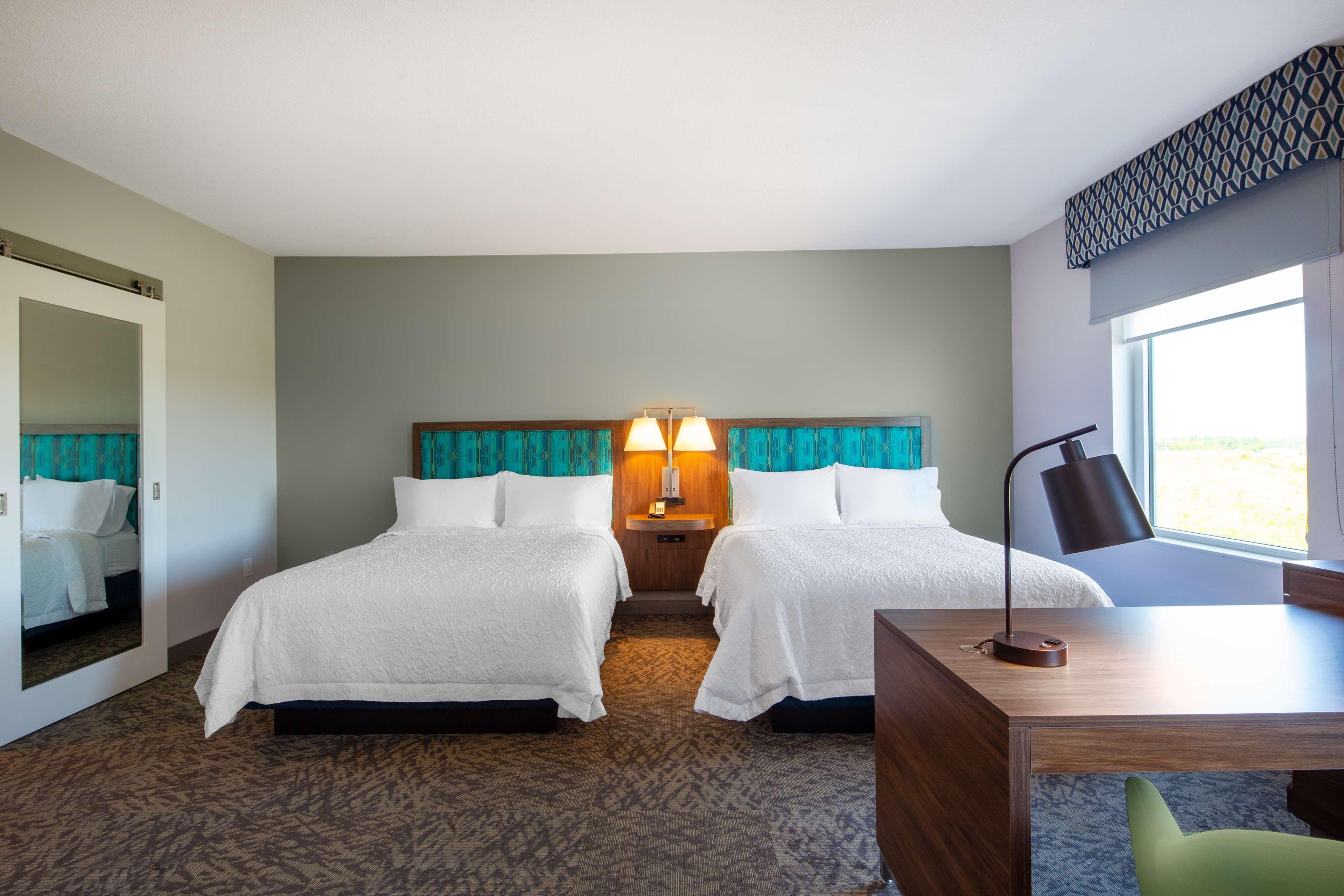 Hampton Inn & Suites Edmonton St. Albert, Ab Ngoại thất bức ảnh