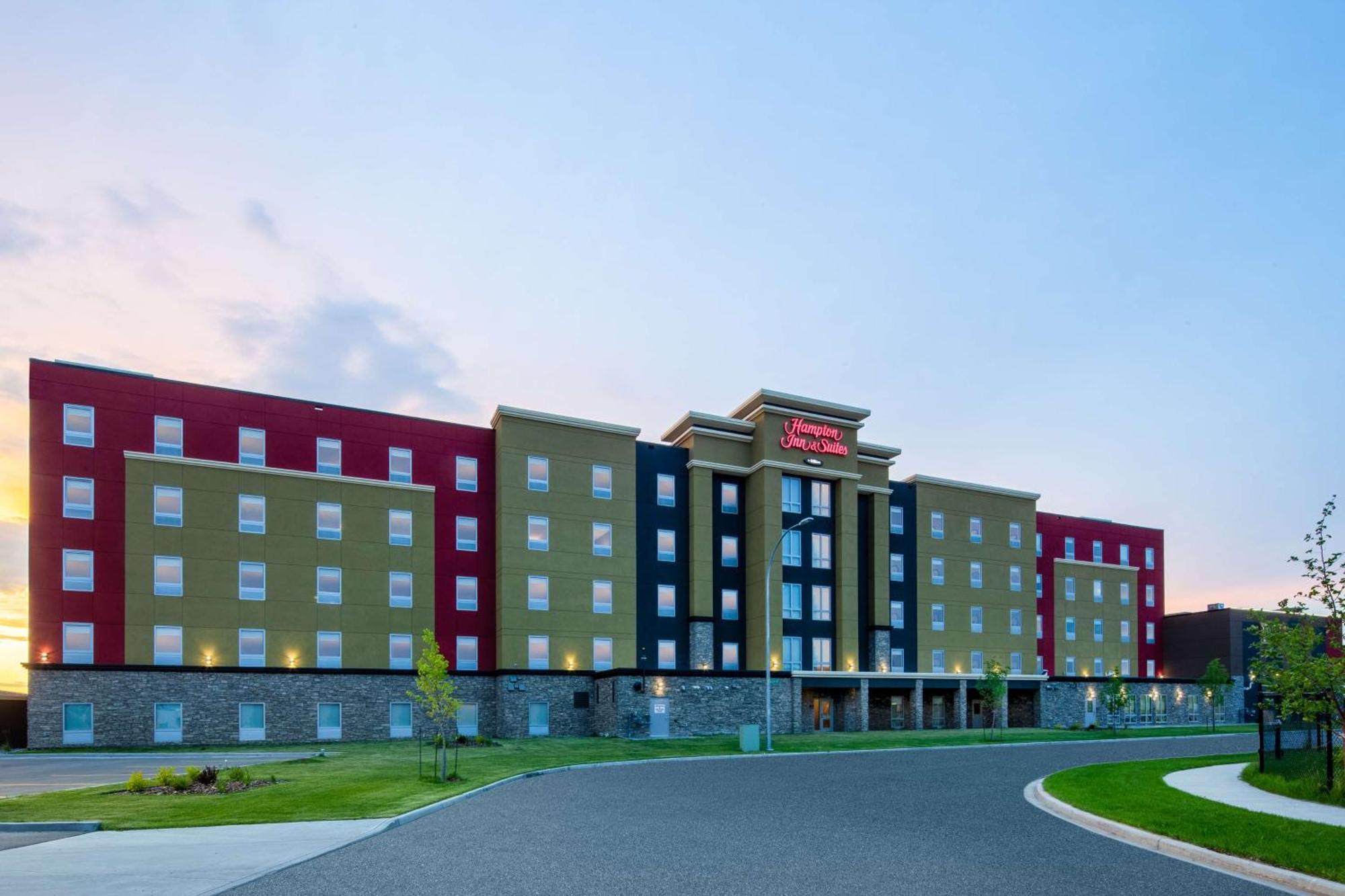 Hampton Inn & Suites Edmonton St. Albert, Ab Ngoại thất bức ảnh