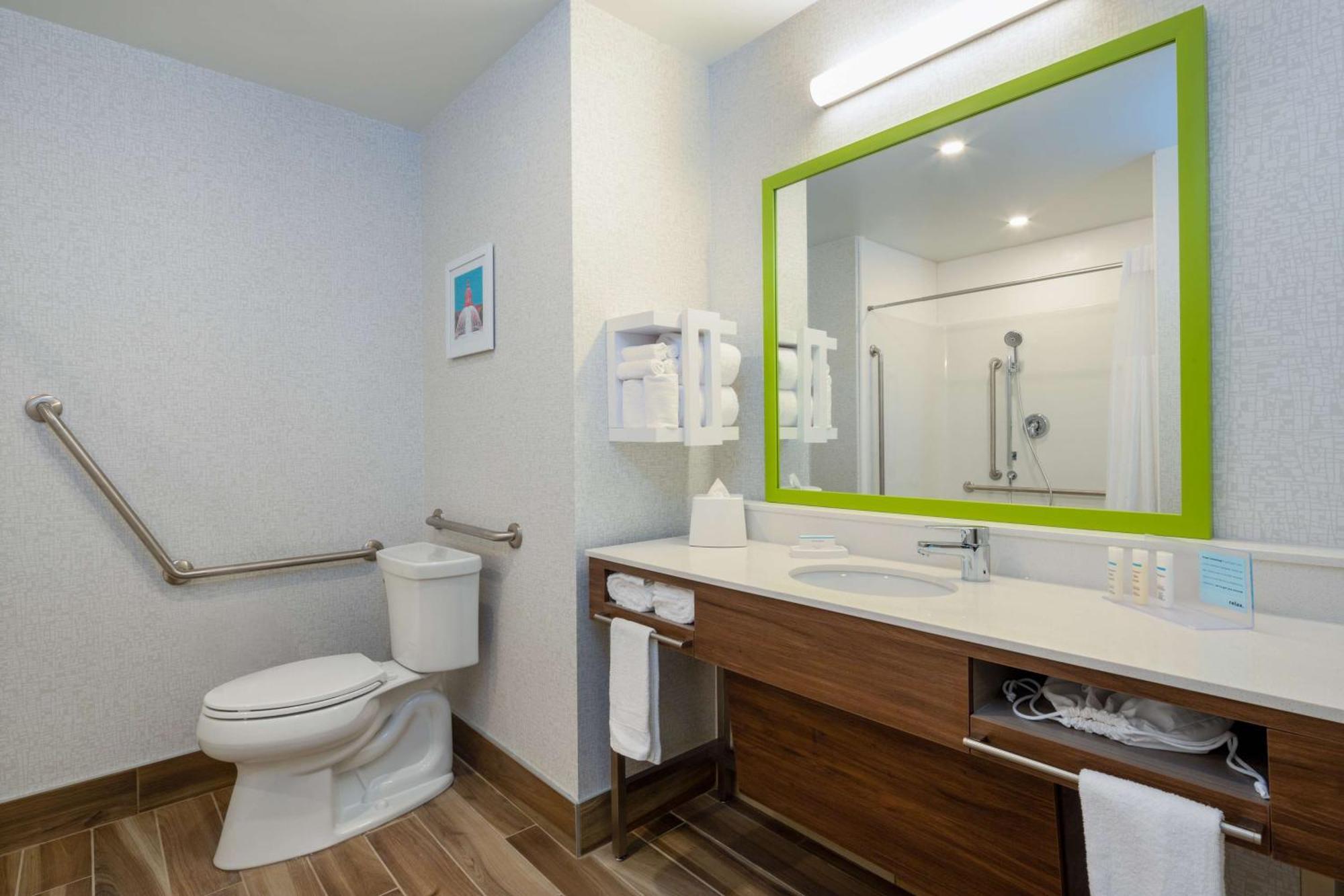 Hampton Inn & Suites Edmonton St. Albert, Ab Ngoại thất bức ảnh